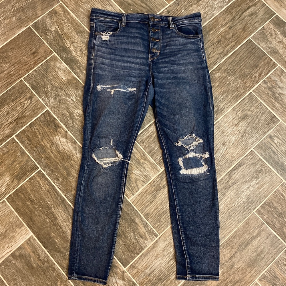 AMERICAN EAGLE JEAN